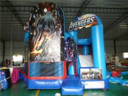 GONFIABILE AVENGERS 